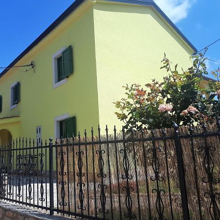 Apartment Terra Rossa Kaštelir Εξωτερικό φωτογραφία