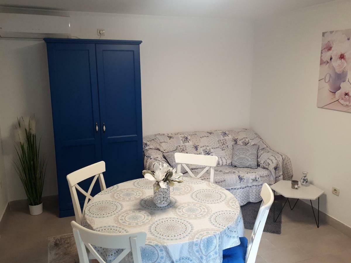 Apartment Terra Rossa Kaštelir Εξωτερικό φωτογραφία