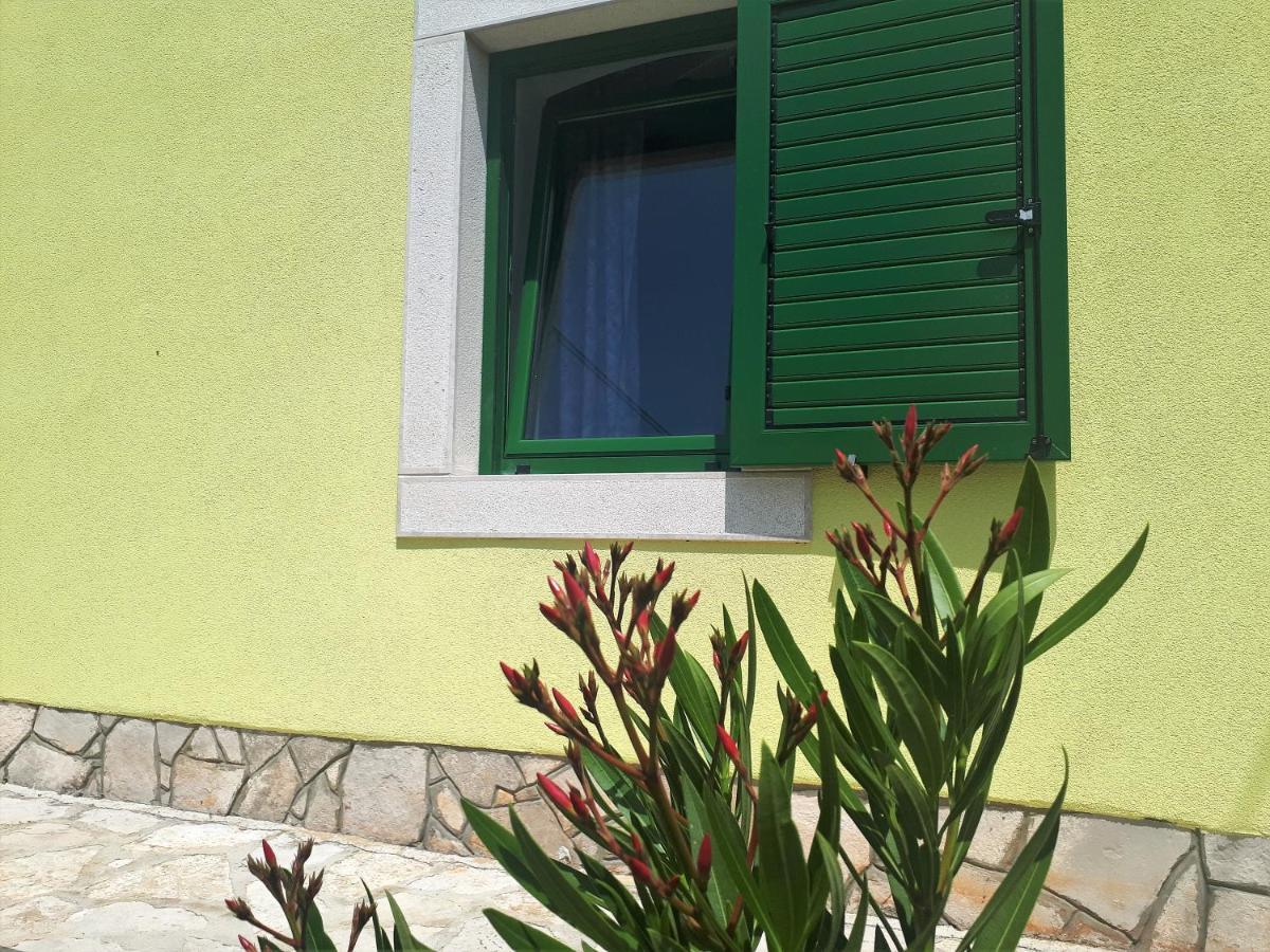 Apartment Terra Rossa Kaštelir Εξωτερικό φωτογραφία