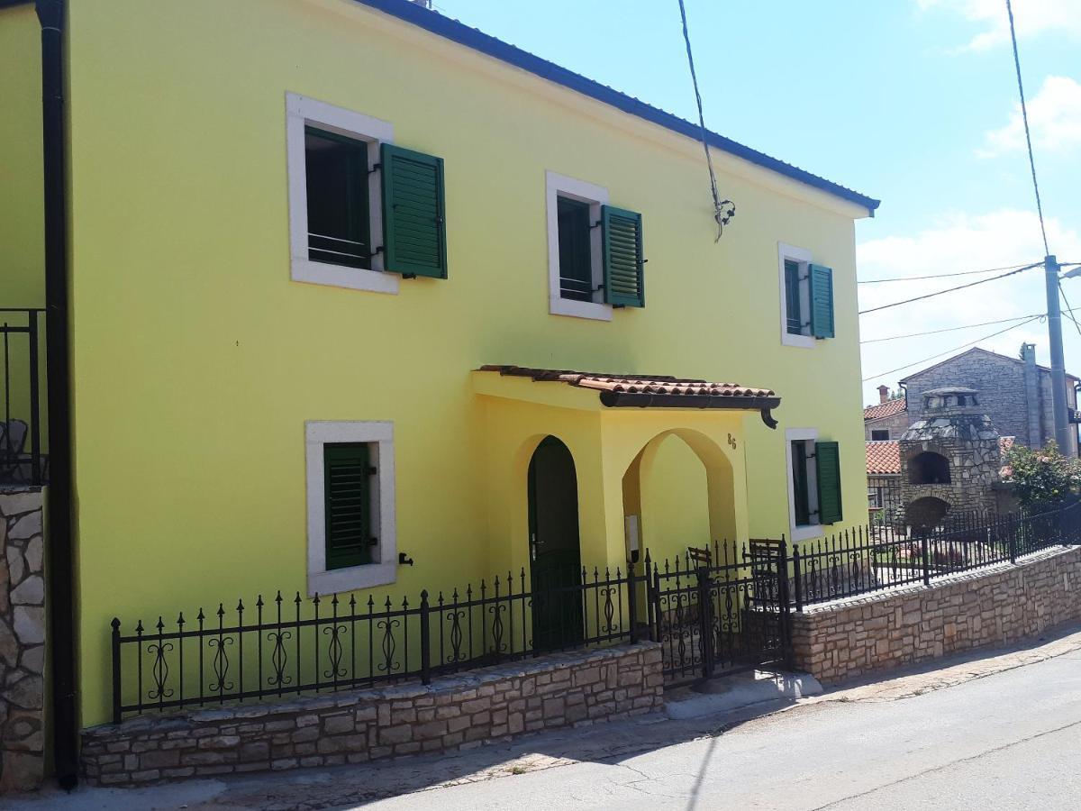 Apartment Terra Rossa Kaštelir Εξωτερικό φωτογραφία