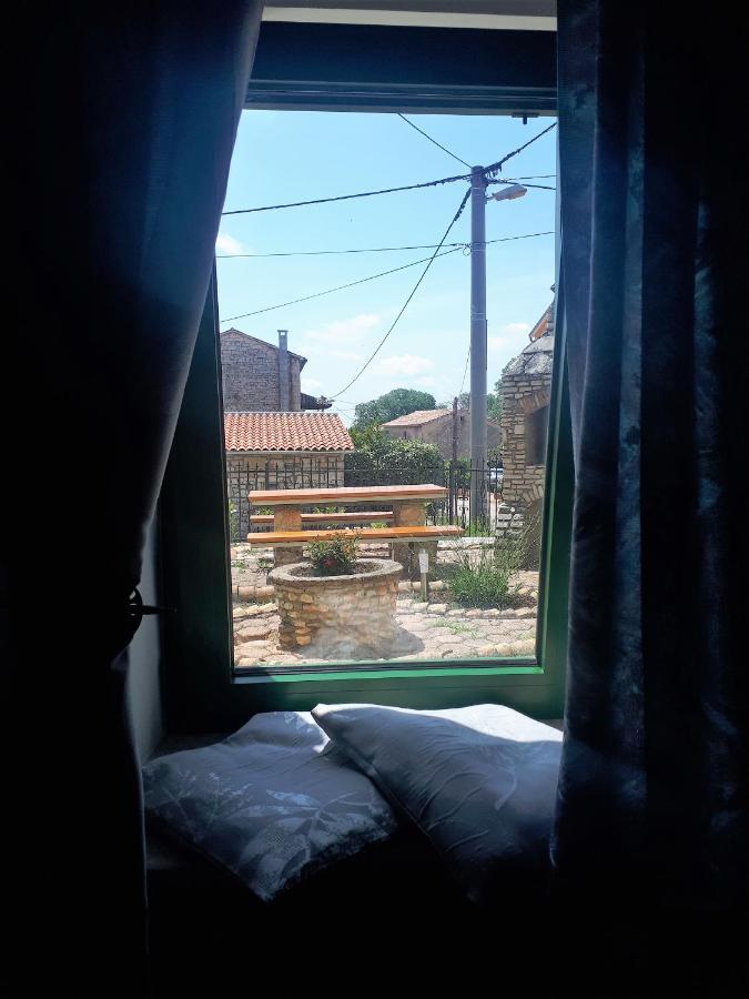 Apartment Terra Rossa Kaštelir Εξωτερικό φωτογραφία