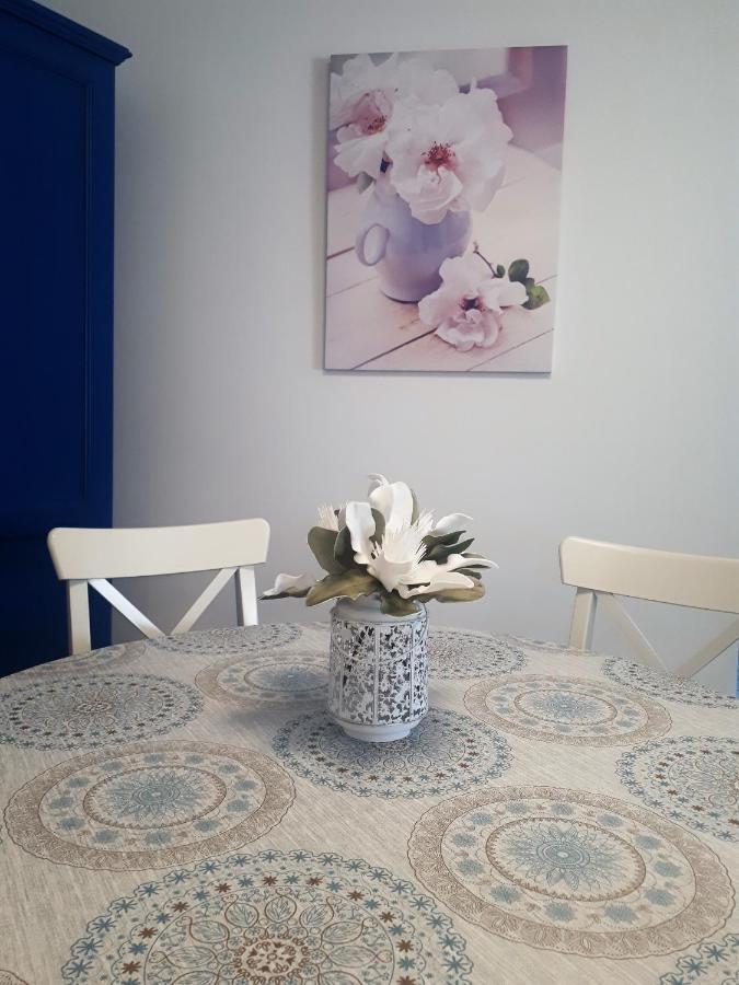 Apartment Terra Rossa Kaštelir Εξωτερικό φωτογραφία