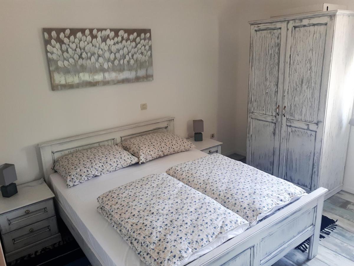 Apartment Terra Rossa Kaštelir Εξωτερικό φωτογραφία